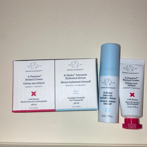 Drunk Elephant A passioni and B hydra - Picture 1 of 1